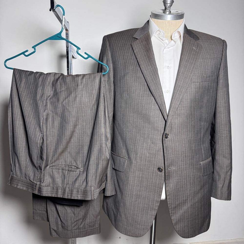 Jos. A. Bank Suit Mens 46L 40W Gray Pinstripe Wool Two Button Notch Lapel